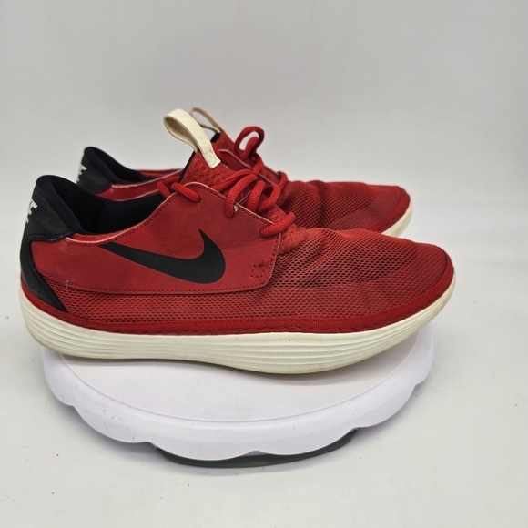 Nike Shoe Men\'s 10 Solarsoft Moccasin Sneakers Red Black White 555301-601